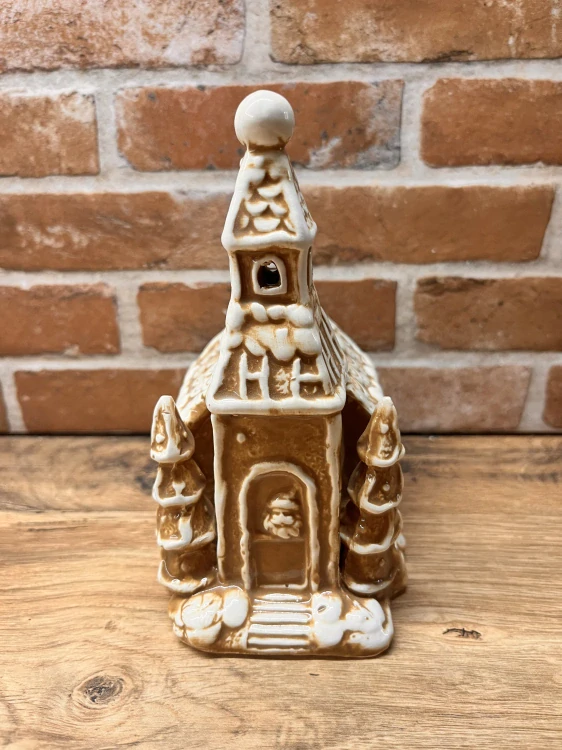 Keramický kostel na čajovou svíčku