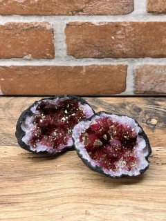 Geoda dutá křišťálová