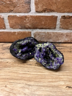 Geoda dutá křišťálová