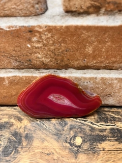 Achátový plátek červený